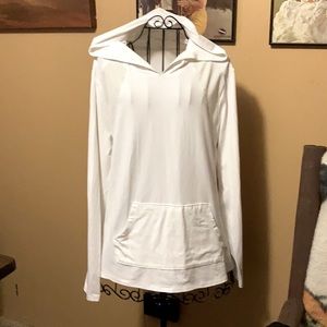 Hoodie, long sleeves with front pocket